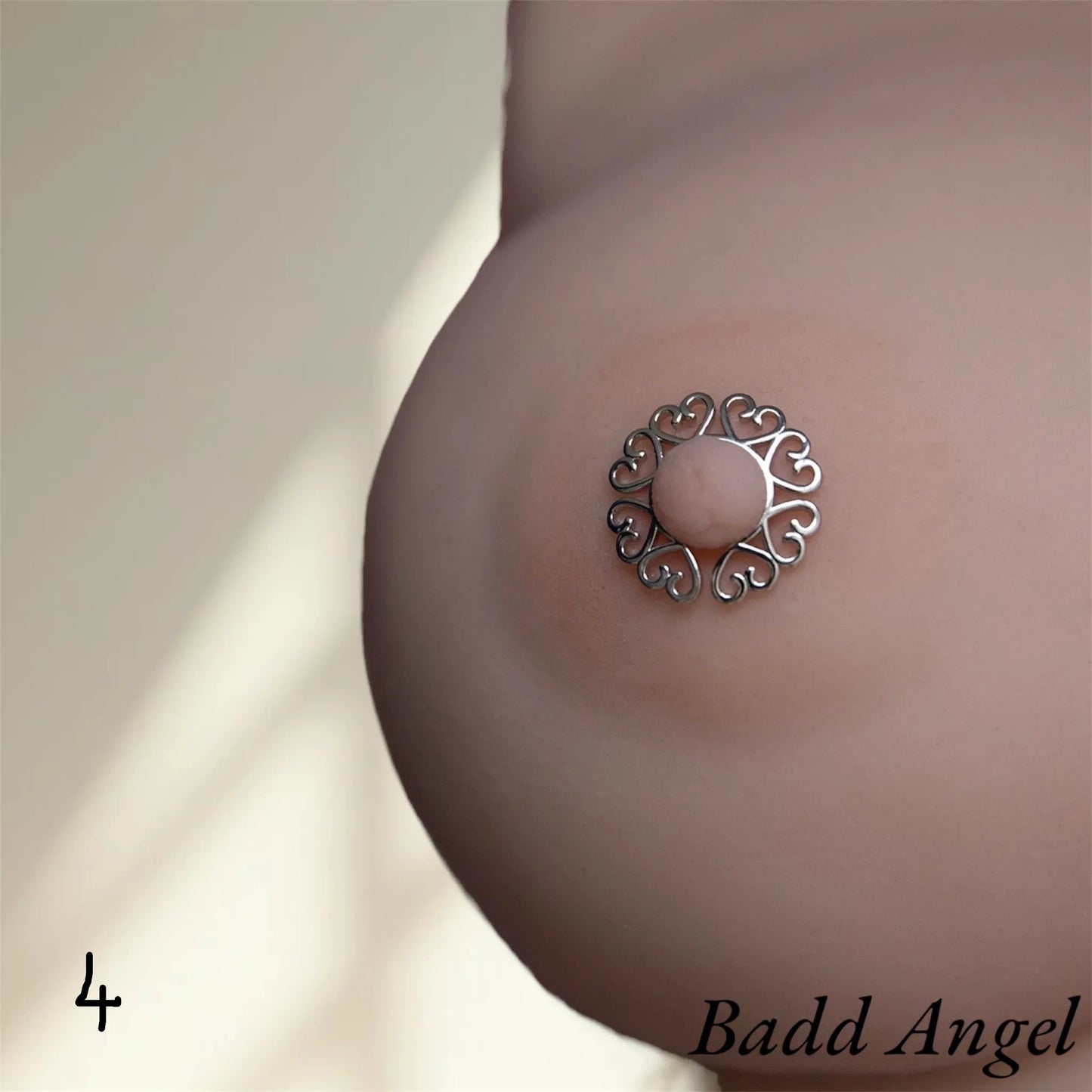 Faux Piercings – Audace et Glamour à Chaque Regard