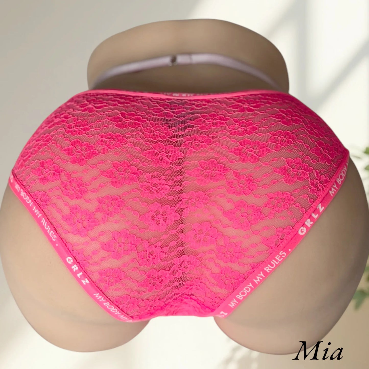 Mia in pink lace panties Jennyfer - Sensual Liberty back view