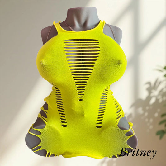 Robe en maille Électrisante – Découpes Audacieuses