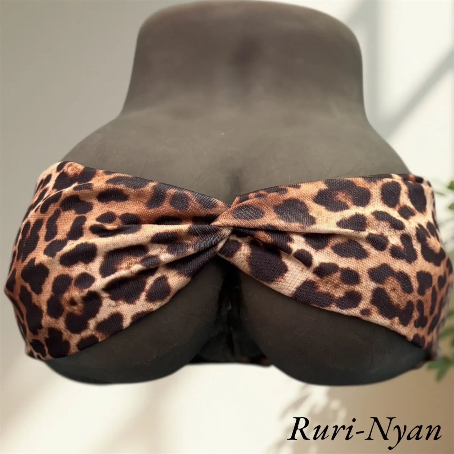 Ruri-nyan in Wild Feline Torsoband