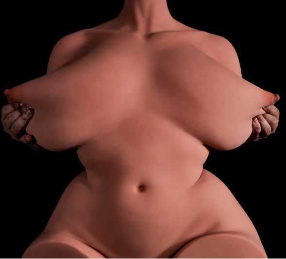 Elsa Torso #160 - Courbes Extrême