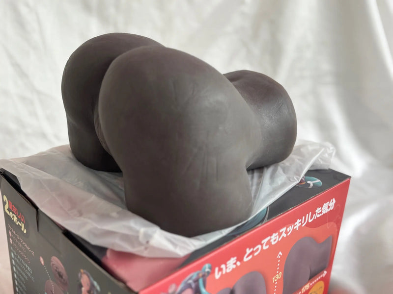 Ruri – La Tentation Ébène signée XTC Japan