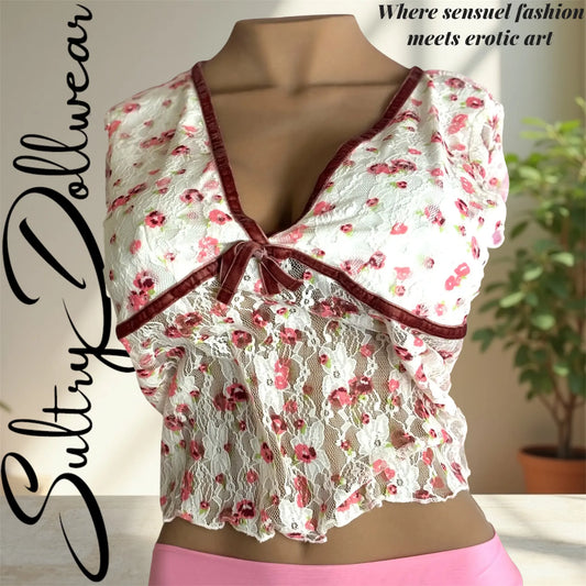Sultry dollwear flowered top jennyfer